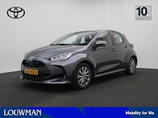 Toyota Yaris 1.5 Hybrid Business Plus | Stuur-Stoelverwarming | Dealeronderhouden |