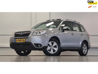 Subaru Forester 2.0 Luxury Plus Automaat 1e Eigenaar 100% Onderhouden Trekhaak Camera Panoramadak