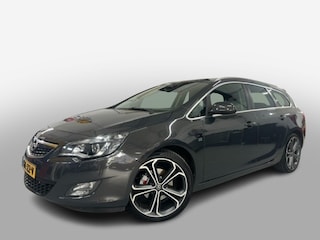 Opel Astra 1.6 T SPORT OPC, Camera, Stoel verw., schuif/kantel dak, Trekhaak