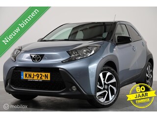 Toyota Aygo 1.0 VVT-i S-CVT Play - Stoelverwarming - Carplay - Camera