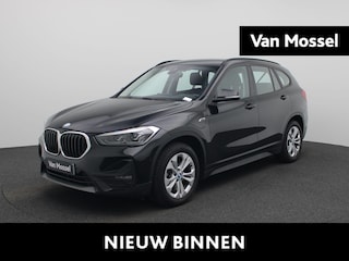 BMW X1 xDrive25e (162 kW) | Climate Control | Cruise Control | Navigatie | Achteruitcamera | Parkeersensoren | Lichtmetalen Velgen |
