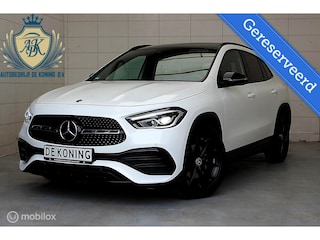 Mercedes-Benz GLA 200 4MATIC AMG Line PANO SFEER CAMERA