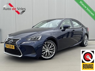 Lexus IS 300h Hybrid Luxury Line|Schuifdak|NL-Auto|LED