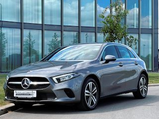 Mercedes-Benz A-klasse 250 e // Plug-in Hybrid // Business Line // CarPlay // Camera // LED // Stoelverwarming