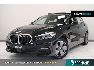 BMW 118i High Executive Edition | Panoramadak | Camera | AppleCarplay AndroidAuto | Leder | Stoelverwarming |