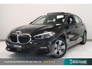 BMW 118i High Executive Edition | Panoramadak | Camera | AppleCarplay AndroidAuto | Leder | Stoelverwarming |
