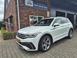 Volkswagen Tiguan 1.5 TSI R-LINE