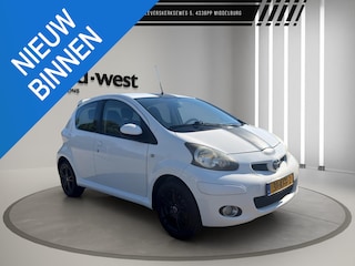 Toyota Aygo 1.0-12V Xcite White Airco 5 Deurs Leder