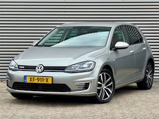 Volkswagen Golf | Warmtepomp | Camera | Navigatie | Virtual Cockpit | Keyless | Adaptive Cruise | Sfeerverlichting | NAP | BTW
