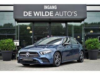 Mercedes-Benz A-klasse 220 AMG 2.0 190pk Trekhaak Camera Sfeerverlichting NL-auto