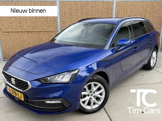Seat Leon Sportstourer 1.0 TSI Style Business Intense Stoel- en stuurverwarming | Digitale cockpit | Keyless entry | Elektrisch bedienbare achterklep | Apple CarPlay/Android Auto | Parkeersensoren voor en achter | Achteruitrijcamera