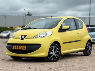 Peugeot 107 1.0-12V XR/ AUTOMAAT/ AIRCO
