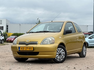 Toyota Yaris 1.3-16V VVT-i Sol/ AUTOMAAT/ LAAG KM