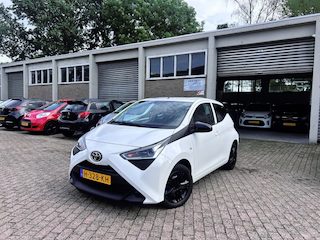 Toyota Aygo 1.0 VVT-i x-fun 1e Eigenaar/ Airco/ Bluetooth/ NAP! Garantie!