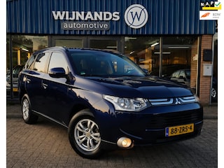 Mitsubishi Outlander 2.0 Intense Trekhaak Automaat Multimedia