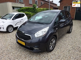 Kia Venga 1.6 CVVT First Edition Automaat, Navigatie, Achteruitrijcamera, Climate controle, Parkeersensoren, Lichtmetalen velgen