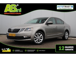 Skoda Octavia 1.0 TSI Greentech Ambition Business Trekhaak 16 inch Navigatie Carplay Android Climate & Cruise Control Parkeersensor