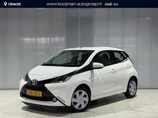 Toyota Aygo 1.0 VVT-i x-play | Dealer onderhouden | All season banden |