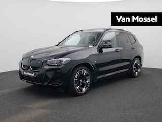 BMW iX3 M-Sport 80 kWh | WORDT VERWACHT | PANORAMADAK | 360 CAMERA | HARMAN KARDON | MEMORY | ELEKTRISCHE KOFFERKLEP | STOELVERWARMING | APPLE CARPLAY - ANDROID AUTO | LEDEREN STOELEN |