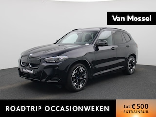 BMW iX3 M-Sport 80 kWh | WORDT VERWACHT | PANORAMADAK | 360 CAMERA | HARMAN KARDON | MEMORY | ELEKTRISCHE KOFFERKLEP | STOELVERWARMING | APPLE CARPLAY - ANDROID AUTO | LEDEREN STOELEN |