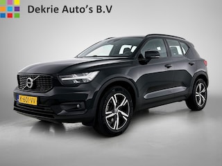 Volvo XC40 1.5 T2 130PK R-Design / Trekhaak / 1/2 Leder / Airco-ecc./ Navigatie / Stoelverwarming / Pdc./
