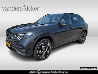 Mercedes-Benz GLC 300e AMG // Panorama dak // Trekhaak // Burmester // Headup // Memory Stoelen // Distronic // 360 Camera