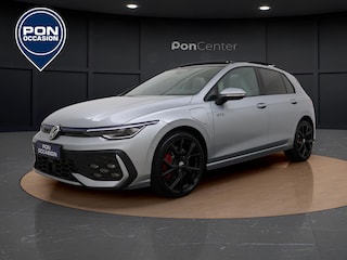 Volkswagen Golf 1.5 eHybrid GTE | Pano Dak | Trekhaak | Head-up Display | Camera | Side Assist | ACC | Stuur-/Stoelverwarming | Matrix LED | 18'' |