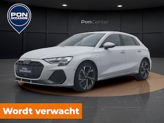Audi A3 Sportback 40 TFSIe S-line | Camera | ACC | Elek. Achterklep | Matrix LED | Sportstoelen | Sportstuur | Carplay | 18'' |