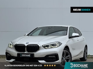 BMW 118i Business Edition | Sportstoelen | Stuurwiel verwarmd |