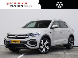 Volkswagen T-Roc 1.5 TSI R-Line 150pk DSG | Trekhaak | Achteruitrijcamera | 18" inch velgen | Climatronic | Dodehoek sensor |