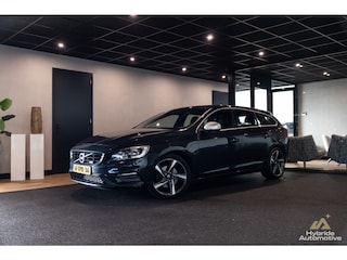 Volvo V60 1.6 T3 R-Design | Alcantara | PDC | Trekhaak |