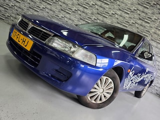 Mitsubishi Lancer 1.3 GLi *Stuurbekrachtiging* 2e eigenaar*!