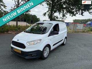 Ford Transit Courier 1.5 TDCI Trend LEUKE BESTEL RIJDT EN SCHAKELT GOED