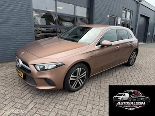 Mercedes-Benz A-klasse 250 e 5-2021 Airco Navi Leder Camera PDC