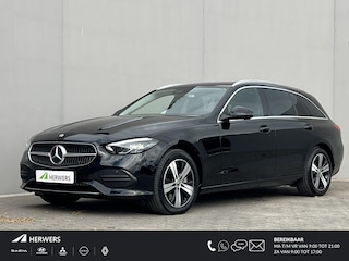 Mercedes-Benz C-klasse Estate 300 e Luxury Line / Dealer onderhouden / 1.800 kg elektrische trekhaak / Elektrische stoelen & Achterklep / Navi / Apple Carplay Android / 17" LM wielen /