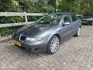 Seat Toledo 2.3 V5 Executive