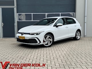 Volkswagen Golf 1.4 eHybrid GTE 245PK | Digital Cockpit | Sportstoelen | LED | Camera | CarPlay | Adaptive Cruise | Navigatie | Climate