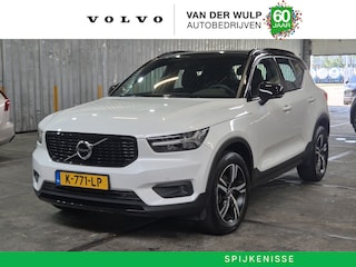 Volvo XC40 T2 129pk Aut. R-Design | BLIS | Adaptieve Cruise | Keyless