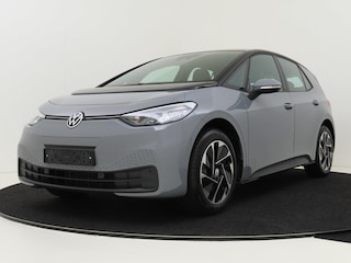 Volkswagen ID.3 Pure 45 kWh | SoH 89% | 360 camera | Parkeerassistent | Navigatie | Dodehoek detectie | Keyless | Adaptieve cruise control | Voorklimatisering |
