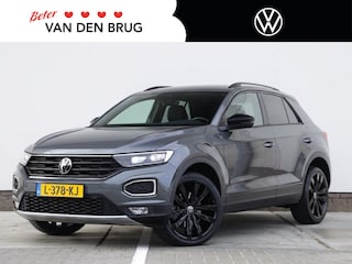Volkswagen T-Roc 1.5 TSI Sport 150 pk | Black Style | Navigatie | Climate control | LED plus | Digital Cockpit | 19 inch Suzuka