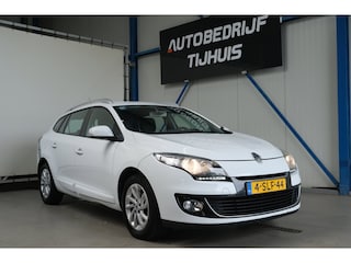 Renault Mégane Estate 1.5 dCi Collection > Schade achterzijde <