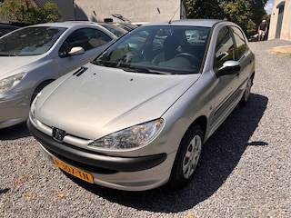 Peugeot 206 1.4 One-line 5 DEURS KM 120955 NAP