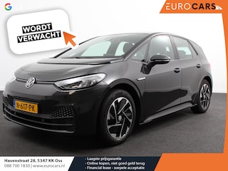 Volkswagen ID.3 Pro 58 kWh SOH 90%  Navigatie Apple Carplay/Android Auto Parkeersensoren Adaptive Cruise Control Stoel- en stuurverwarming Full Led Climate Control