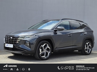 Hyundai Tucson 1.6 T-GDI PHEV Comfort Smart Sky 4WD / Fabrieksgarantie tot 02-2029 / Dealer onderhouden / Glazen schuif- en kanteldak / Stuur- & Stoelverwarming / Trekgewicht 1350 kg / Achteruitrijcamera / Apple Carplay Android Auto / Adaptief cruise control /