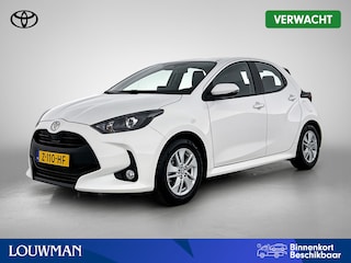 Toyota Yaris 1.5 Hybrid 115 Active | Dealer onderhouden | Apple CarPlay/Android Auto | Cruise Control Adaptive | Climate Control | Achteruitrijcamera | Lichtmetalen velgen |