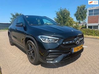 Mercedes-Benz GLA 250 e Business Solution AMG Limited