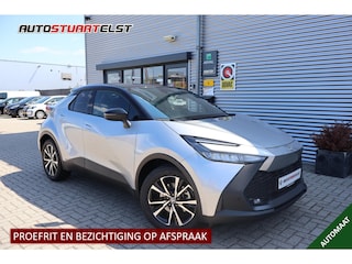 Toyota C-HR 2.0 Plug-in Hybrid 220 Dynamic 1e Eigenaar | BTW | Fabrieks Garantie | Winterpakket | Camera | Navi | Carplay | ACC | Climate | Keyless | Bots | Full Led | PDC