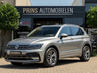 Volkswagen Tiguan 1.4 TSI ACT 3x R-Line|1e Eig|Pano|Sfeer