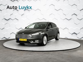 Ford Focus 1.5 Titanium Automaat | Navigatie | Verwarmd voorruit | Cruise Control
