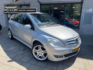 Mercedes-Benz B-klasse 170 Amg Wielen Camera Nap Trekhaak